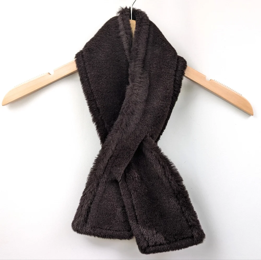 Daniele Meucci Lamb Fur Wrap Scarf 100% Pull Through Vintage Mob Wife Glam Retro